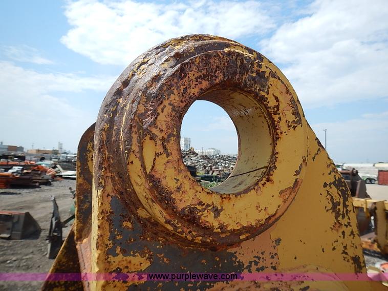 image for item I3525 MPM excavator bucket