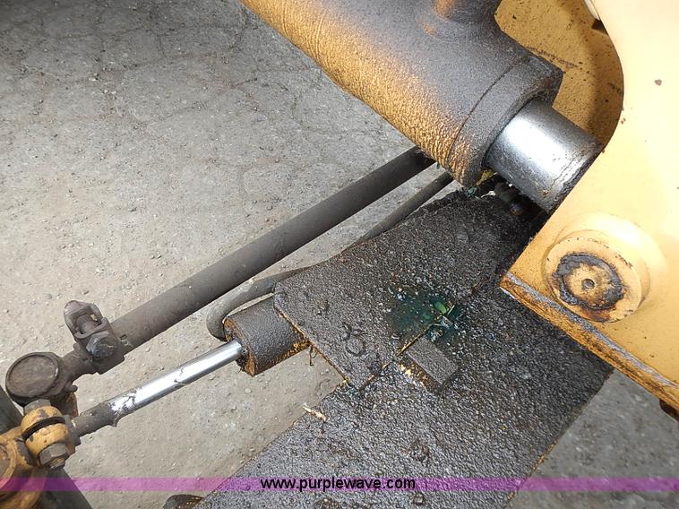 image for item I3528 Ford 555A backhoe