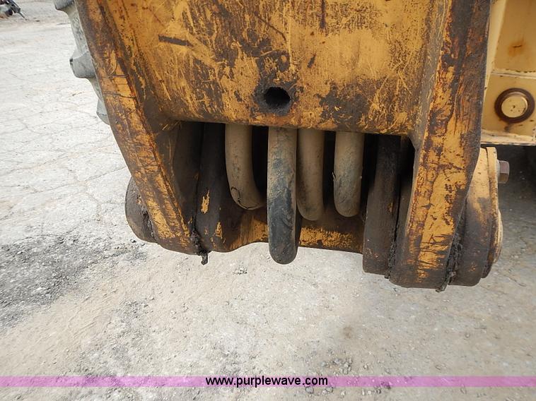 image for item I3528 Ford 555A backhoe