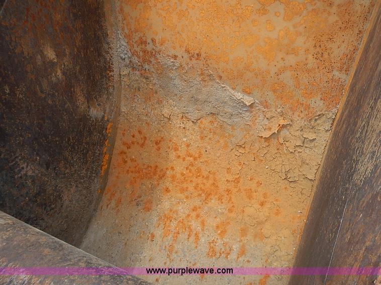 image for item I3528 Ford 555A backhoe