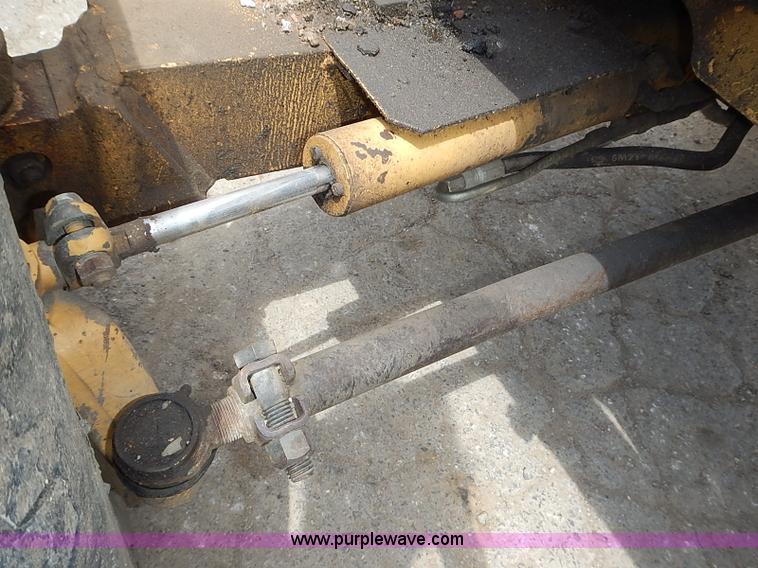 image for item I3528 Ford 555A backhoe