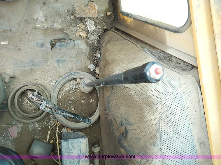 image for item I3528 Ford 555A backhoe