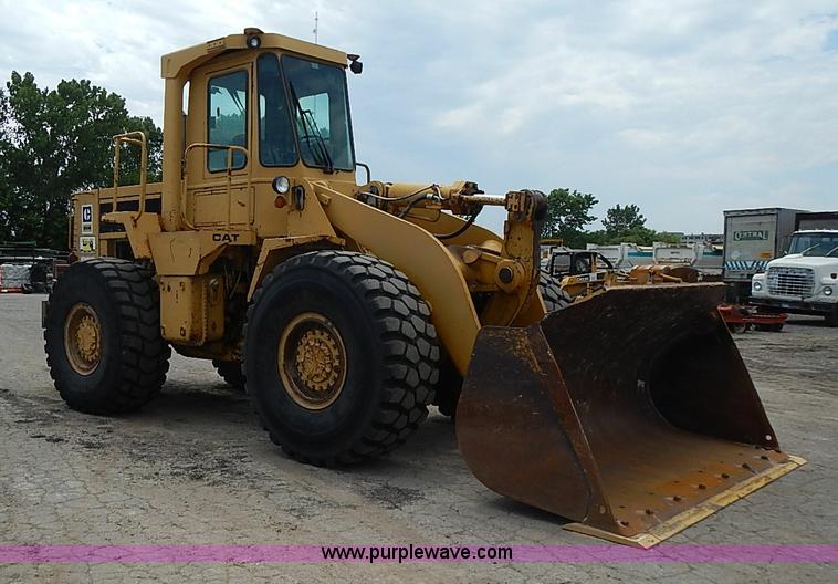 image for item I3529 1985 Caterpillar 950B wheel loader