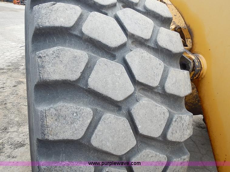 image for item I3529 1985 Caterpillar 950B wheel loader