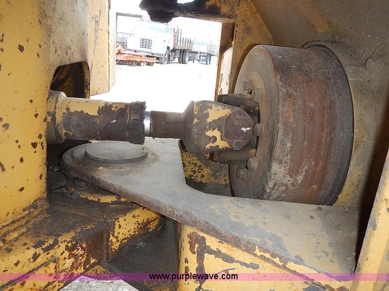 image for item I3529 1985 Caterpillar 950B wheel loader