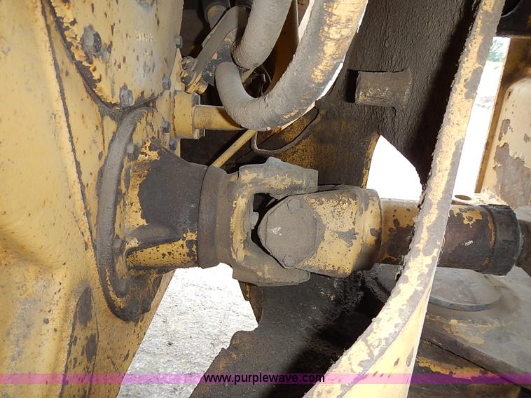image for item I3529 1985 Caterpillar 950B wheel loader