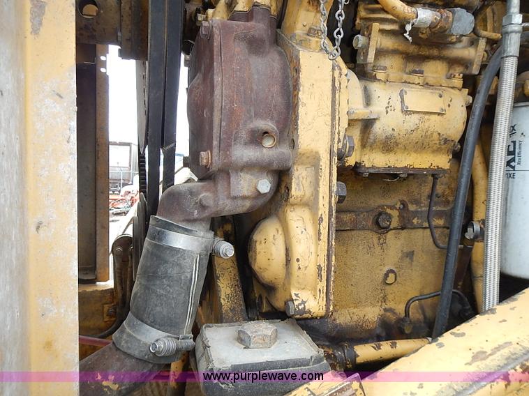 image for item I3529 1985 Caterpillar 950B wheel loader