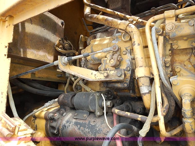 image for item I3529 1985 Caterpillar 950B wheel loader