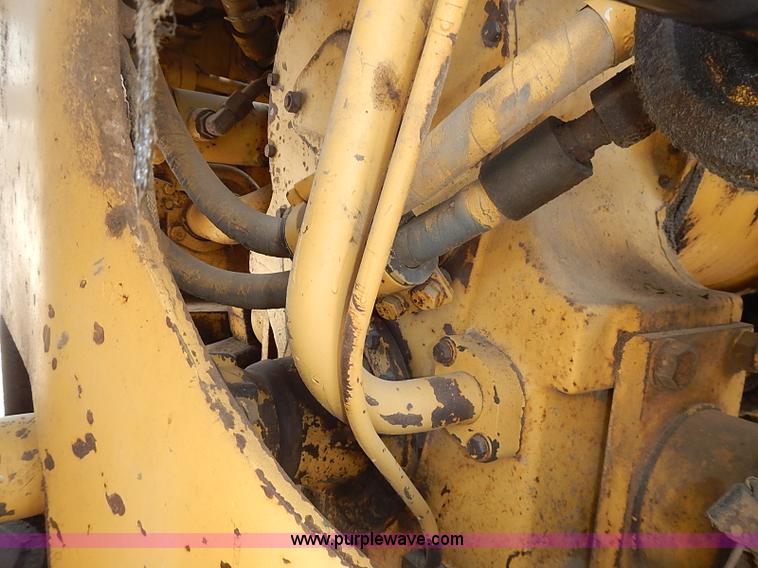 image for item I3529 1985 Caterpillar 950B wheel loader
