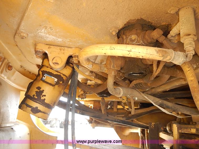 image for item I3529 1985 Caterpillar 950B wheel loader