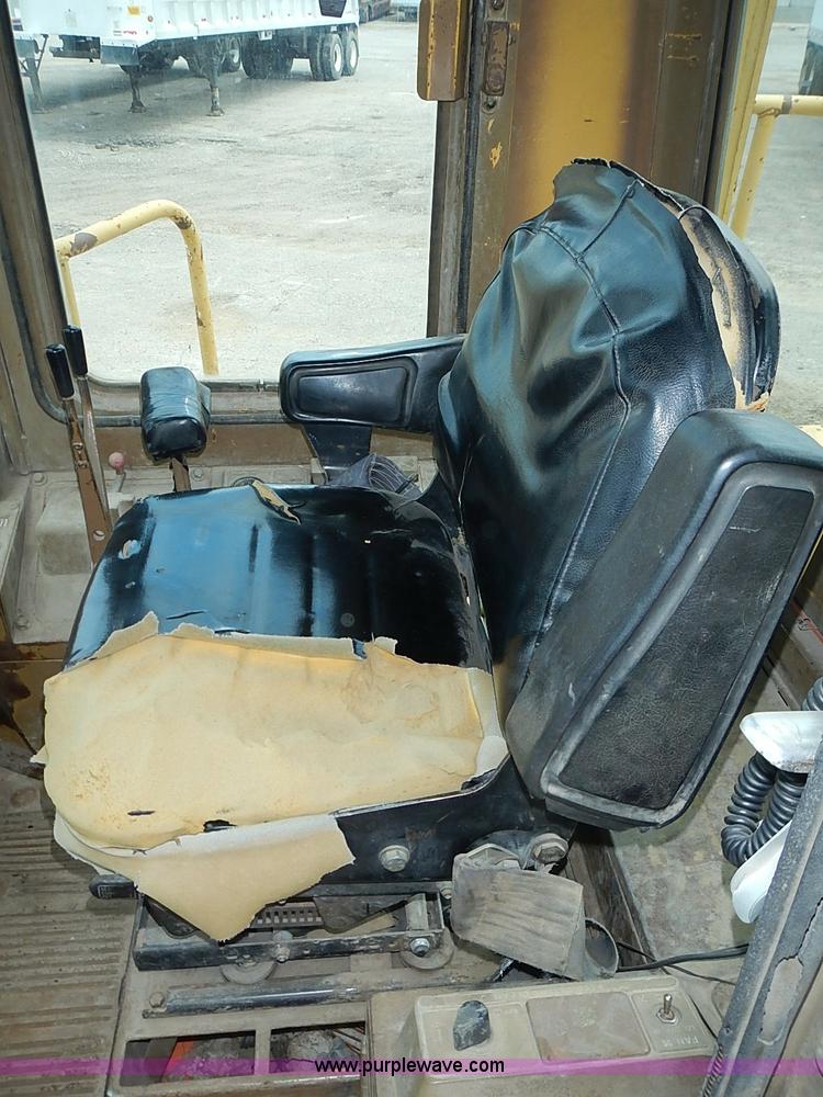 image for item I3529 1985 Caterpillar 950B wheel loader