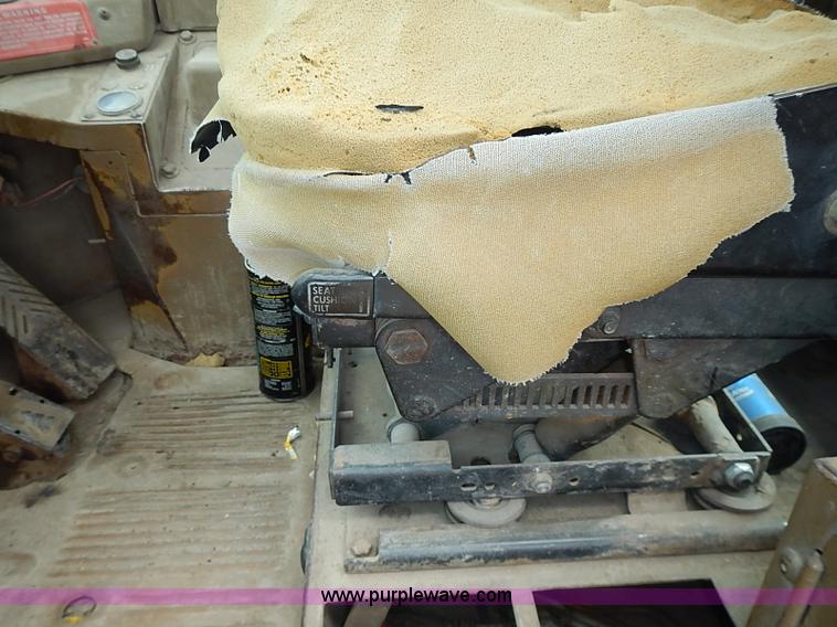 image for item I3529 1985 Caterpillar 950B wheel loader