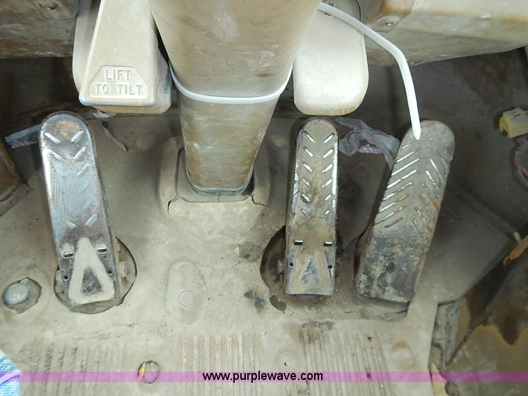 image for item I3529 1985 Caterpillar 950B wheel loader