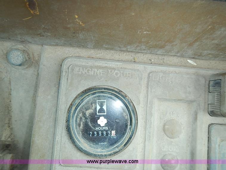 image for item I3529 1985 Caterpillar 950B wheel loader