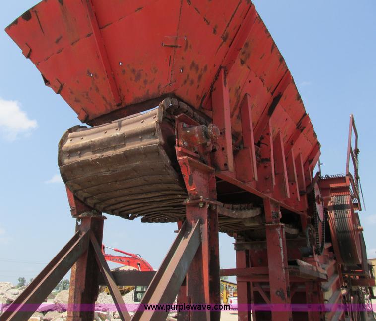 image for item I3854 Lippmann 30-36 Rock Ram jaw crusher