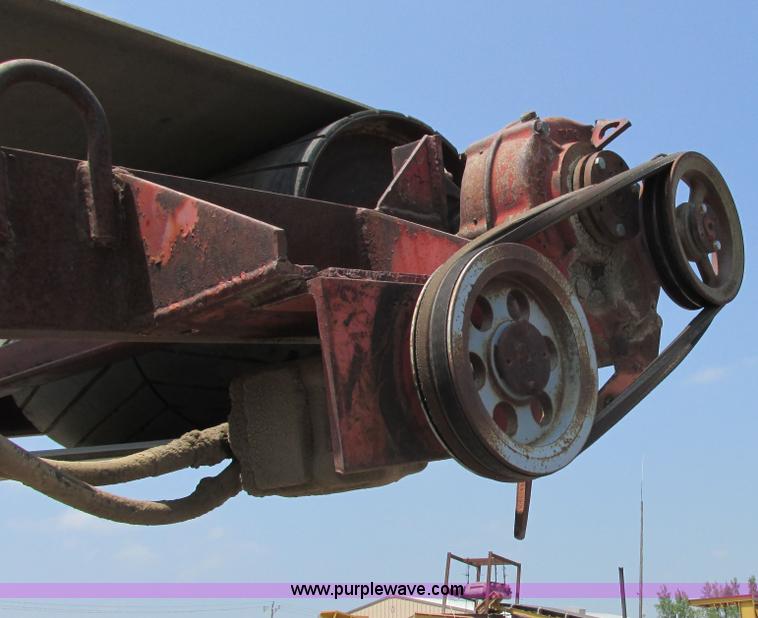 image for item I3854 Lippmann 30-36 Rock Ram jaw crusher