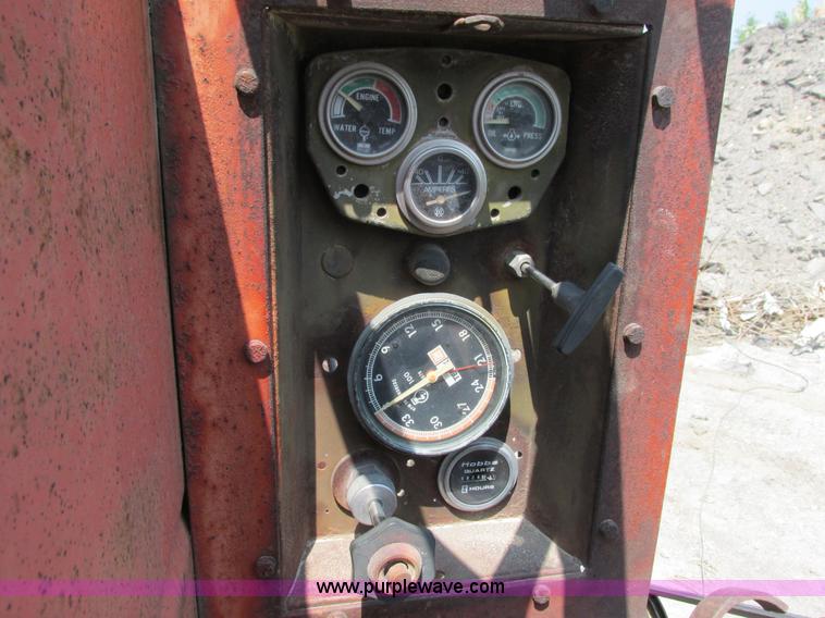 image for item I3854 Lippmann 30-36 Rock Ram jaw crusher