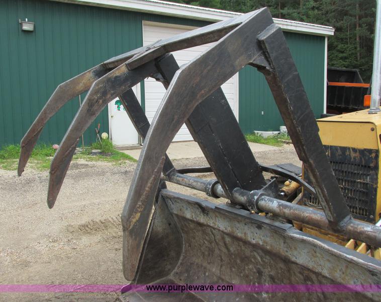 image for item I3872 Ford 675D backhoe