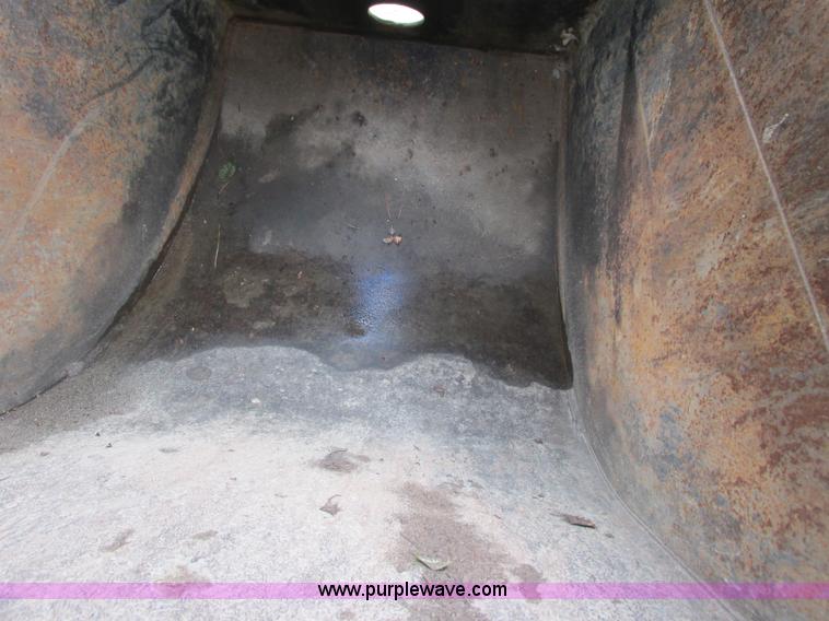 image for item I3872 Ford 675D backhoe