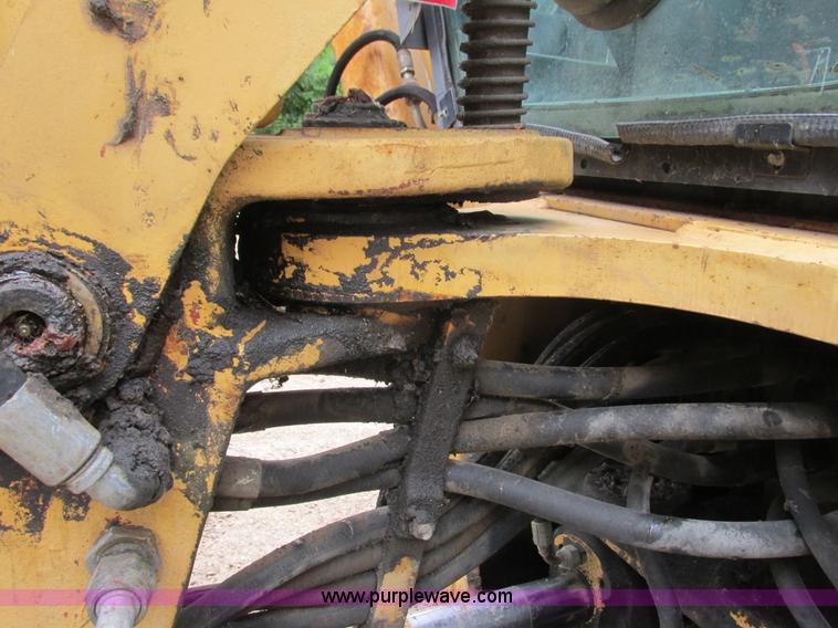 image for item I3872 Ford 675D backhoe