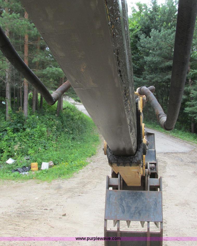 image for item I3872 Ford 675D backhoe