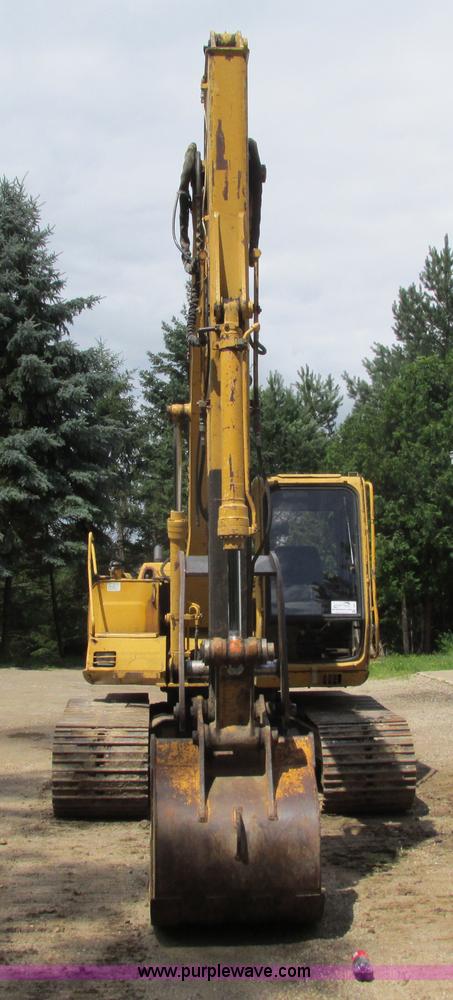 image for item I3874 1994 John Deere 490E excavator