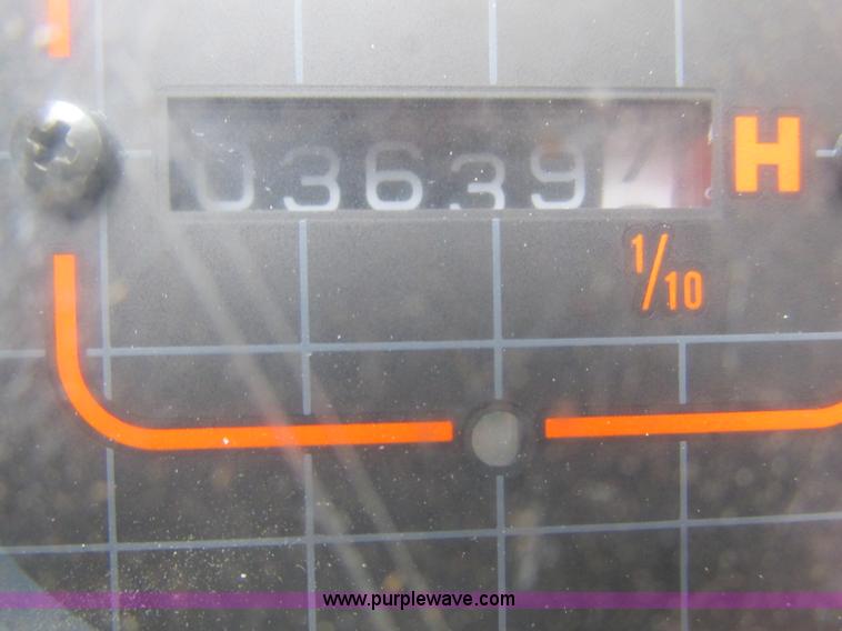 image for item I3874 1994 John Deere 490E excavator