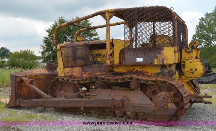 image for item I6488 1956 Caterpillar D9D dozer