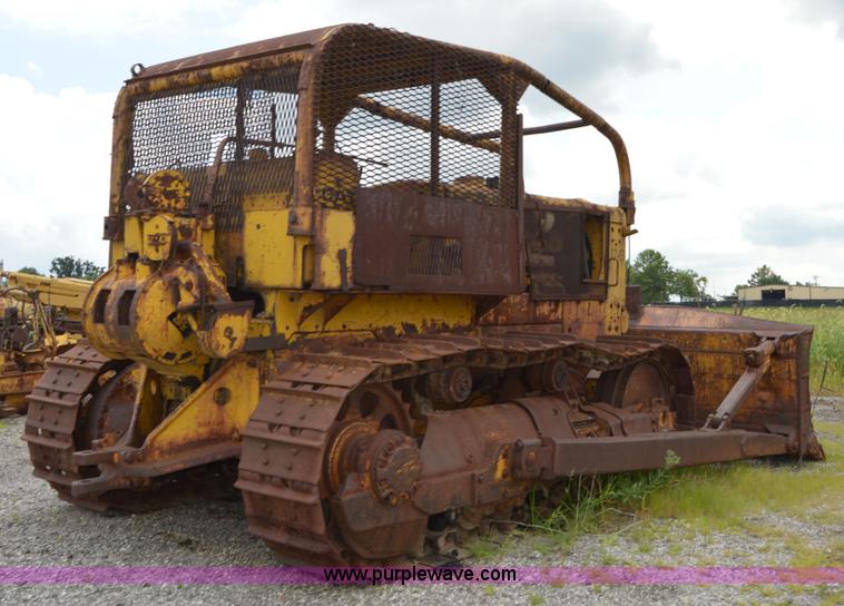 image for item I6488 1956 Caterpillar D9D dozer