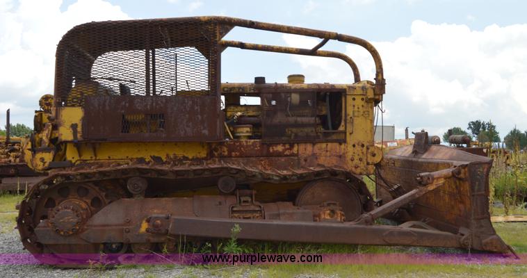 image for item I6488 1956 Caterpillar D9D dozer
