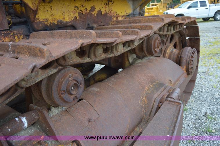 image for item I6488 1956 Caterpillar D9D dozer