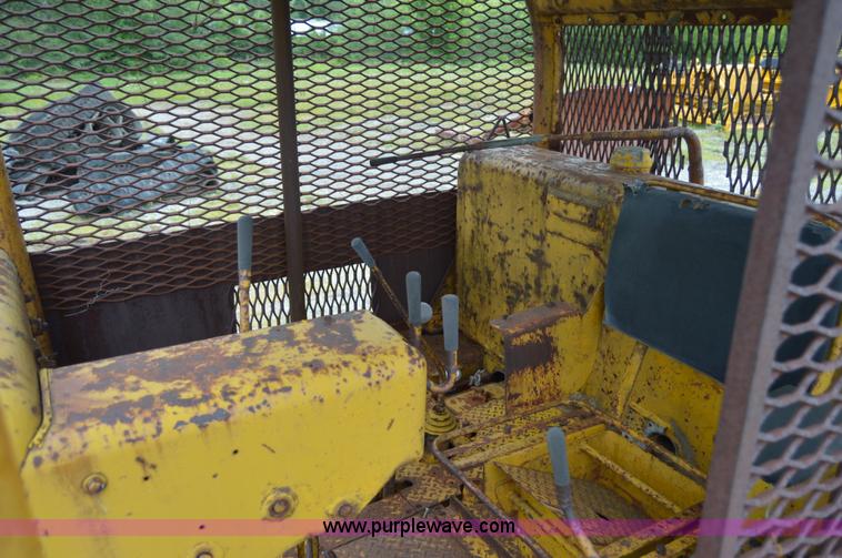 image for item I6488 1956 Caterpillar D9D dozer