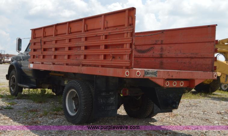 image for item I6489 1971 Chevrolet C60 dump truck