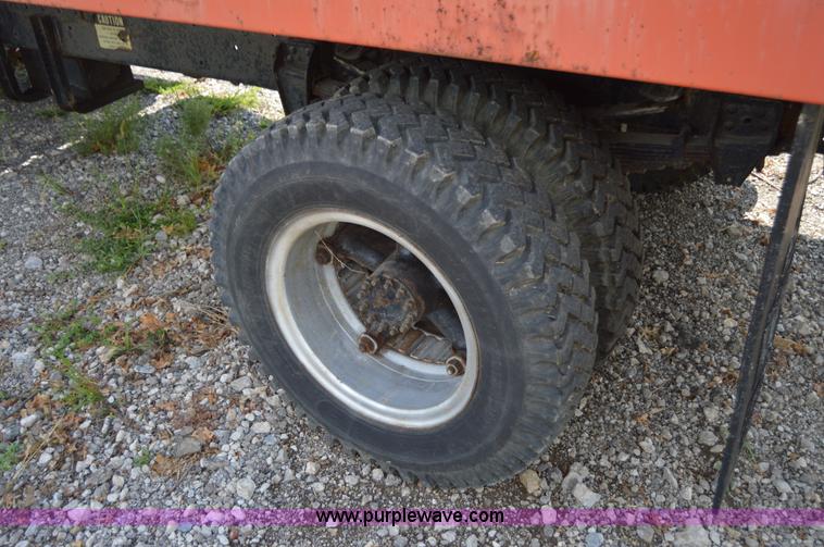 image for item I6489 1971 Chevrolet C60 dump truck