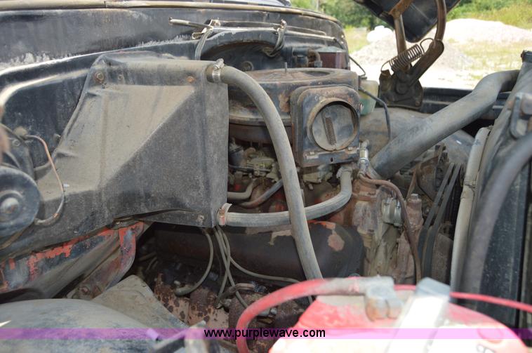 image for item I6489 1971 Chevrolet C60 dump truck