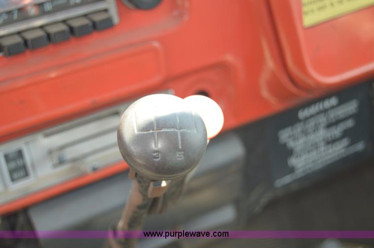 image for item I6489 1971 Chevrolet C60 dump truck