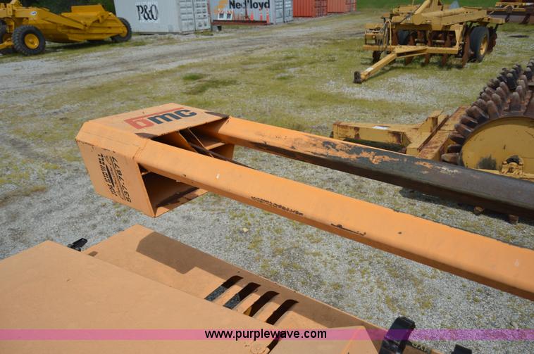 image for item I6492 BMC MH-42 hydra-hammer pavement breaker