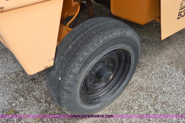 image for item I6492 BMC MH-42 hydra-hammer pavement breaker