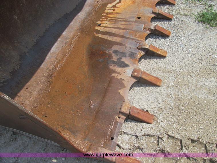 image for item I8985 1967 Caterpillar 950 articulated wheel loader