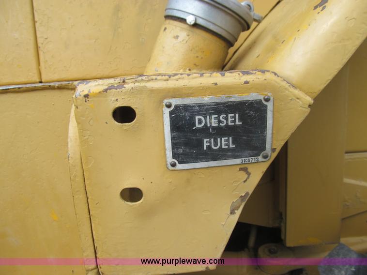 image for item I8985 1967 Caterpillar 950 articulated wheel loader