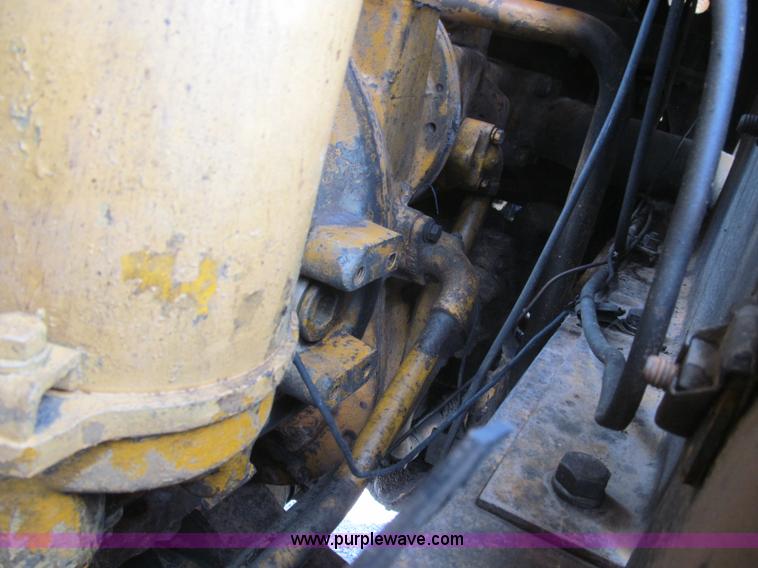 image for item I8985 1967 Caterpillar 950 articulated wheel loader