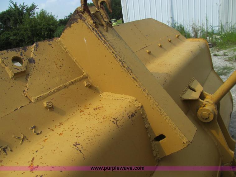 image for item I8985 1967 Caterpillar 950 articulated wheel loader