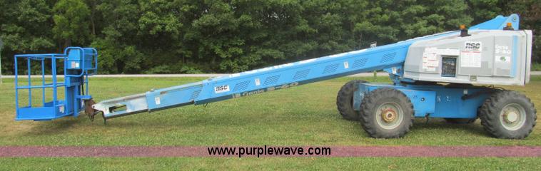 image for item I8993 1994 Genie S-60 boom lift