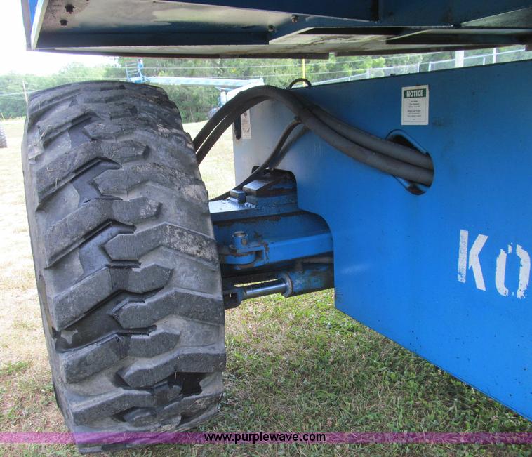 image for item I8993 1994 Genie S-60 boom lift