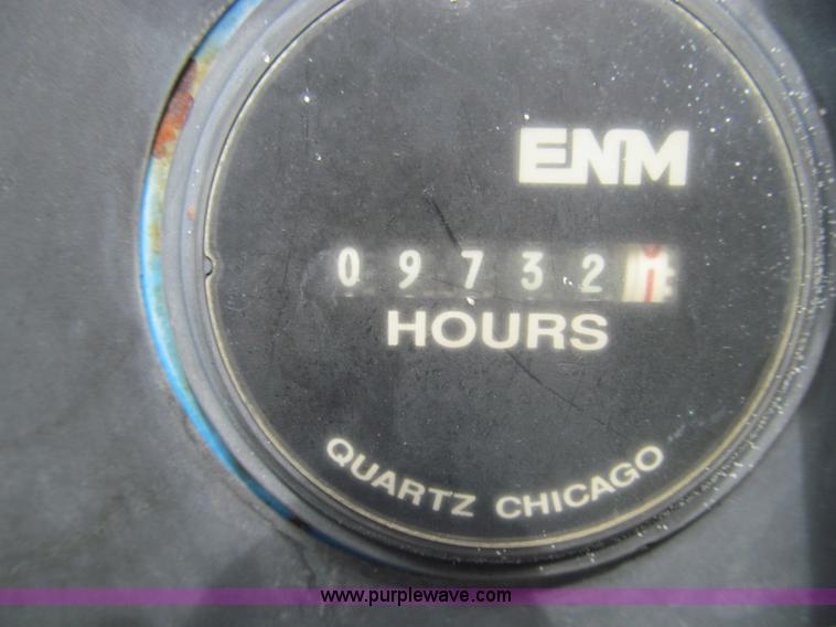 image for item I8994 1992 Genie S-60 boom lift