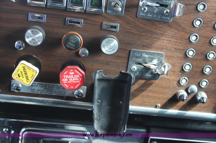 image for item J1018 1987 Peterbilt 359 Classic semi truck