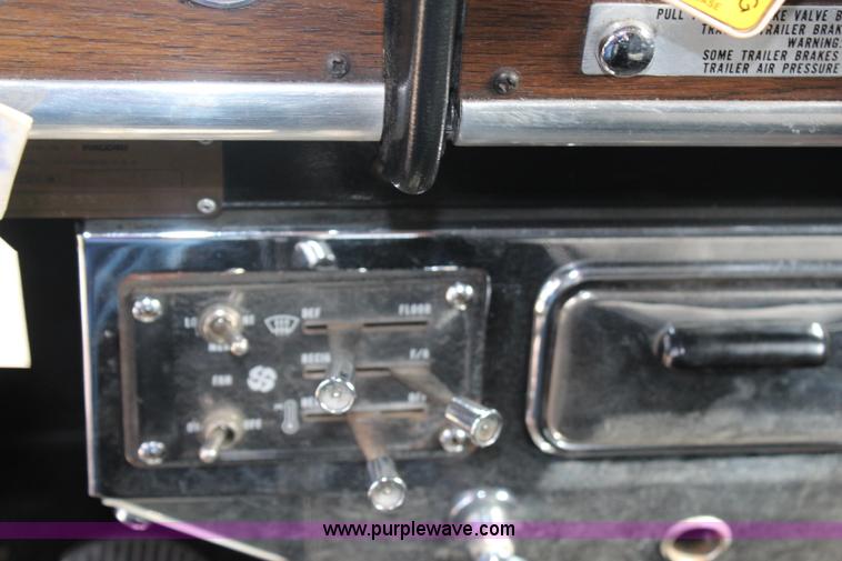 image for item J1018 1987 Peterbilt 359 Classic semi truck