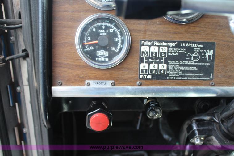 image for item J1018 1987 Peterbilt 359 Classic semi truck