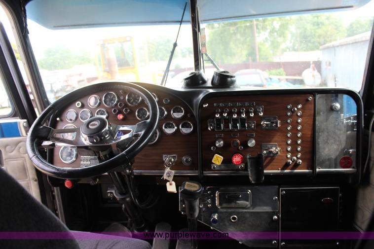 image for item J1018 1987 Peterbilt 359 Classic semi truck