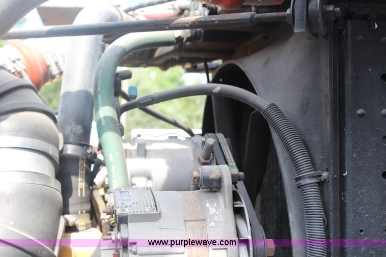 image for item J1018 1987 Peterbilt 359 Classic semi truck